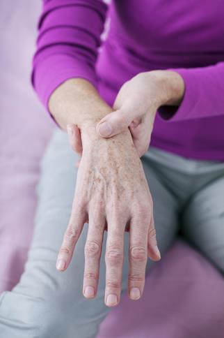 old_hands_0
